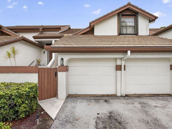 12644 Shoreline Drive, Unit 8F, Wellington, FL 33414