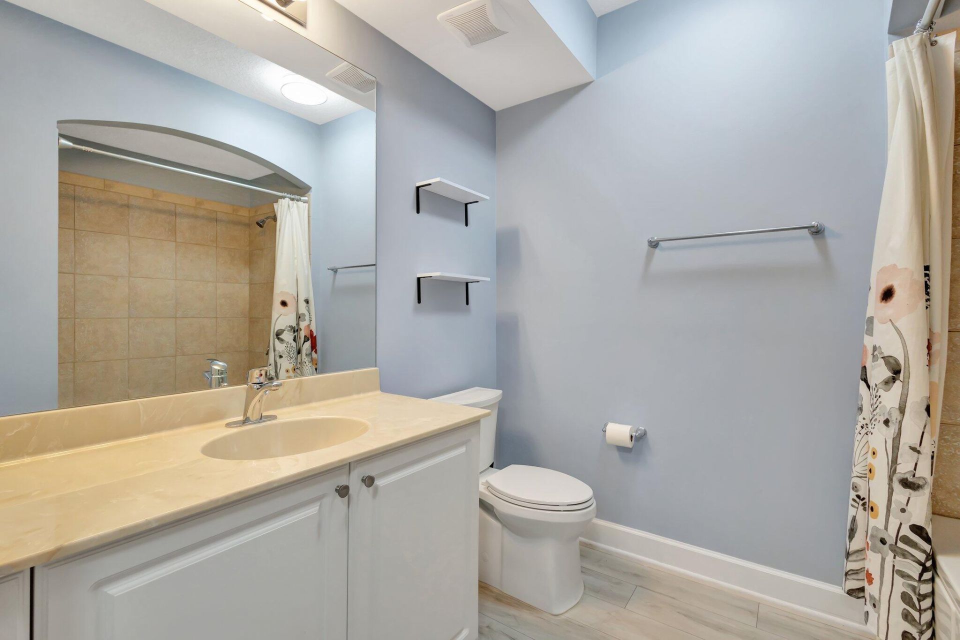 1690 Renaissance Commons Boulevard, Unit 1401, Boynton Beach, FL 33426 Photo