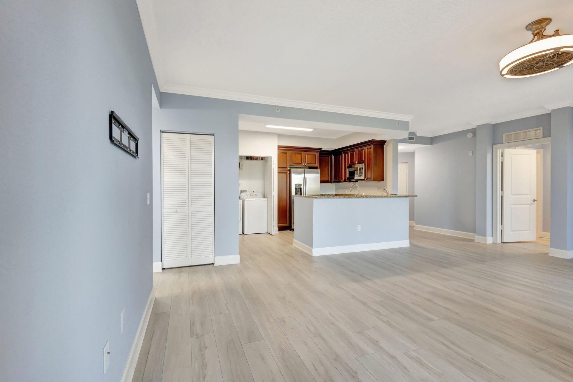 1690 Renaissance Commons Boulevard, Unit 1401, Boynton Beach, FL 33426 Photo