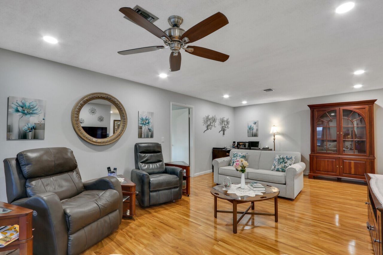826 Timberview Drive, Unit A, Fort Pierce, FL 34982 Photo