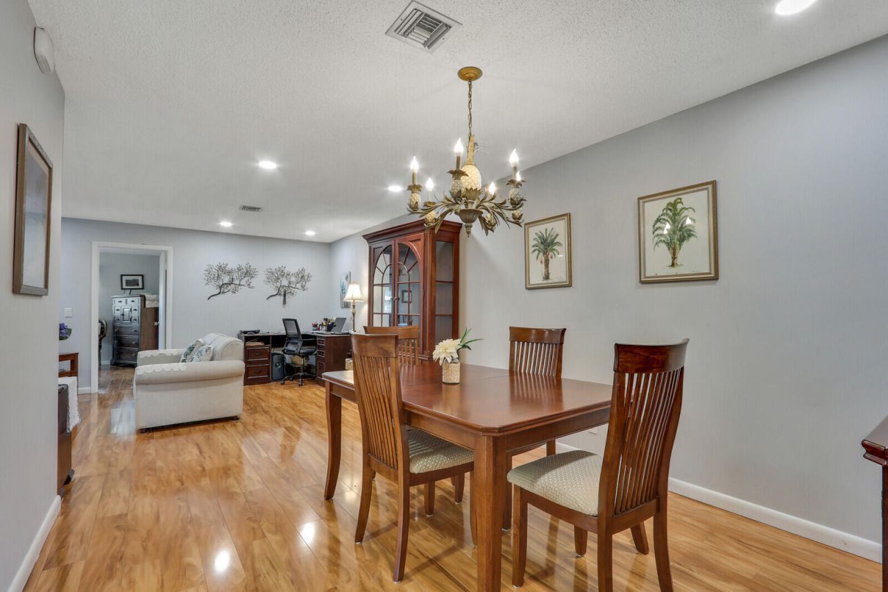 826 Timberview Drive, Unit A, Fort Pierce, FL 34982 Photo
