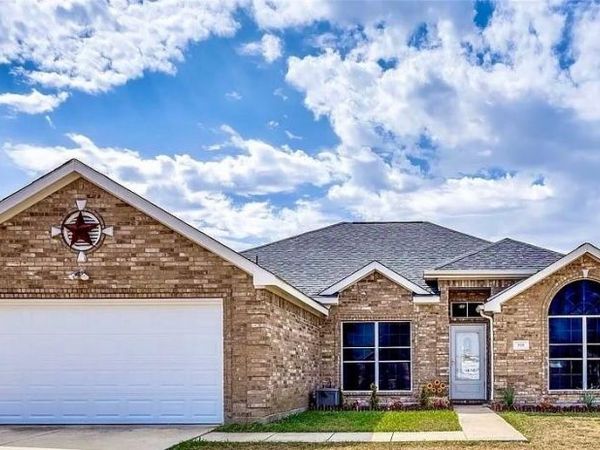 950 W Ash Street, Celina, TX 75009