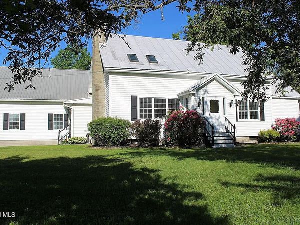 122 Howe Cave Road, Howe Cave, NY 12092