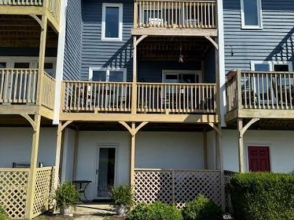 12 Eastern Shore Townhouses, Bridgeton, NC 28519