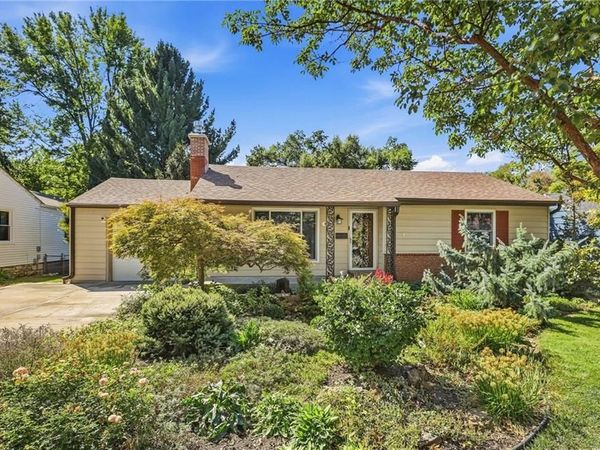 4127 W 54th Street, Roeland Park, KS 66205