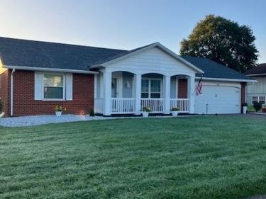 167 Lynn Drive, New Haven, WV 25265