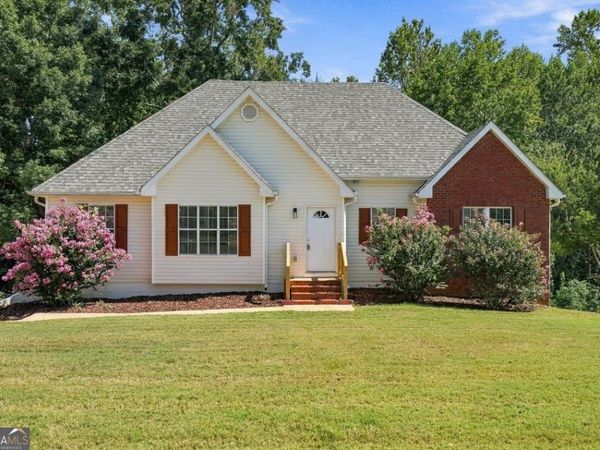 270 Forest Brook Drive, Covington, GA 30016