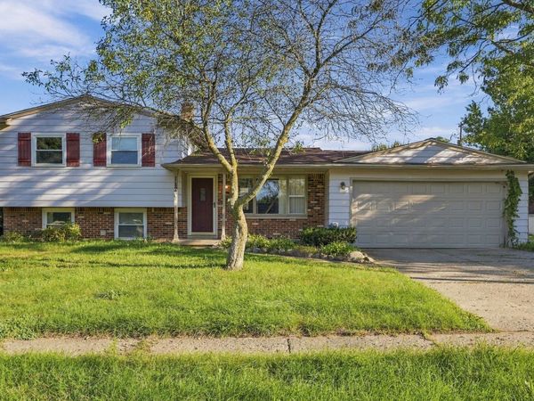 112 Overbrook Drive, Flushing, MI 48433