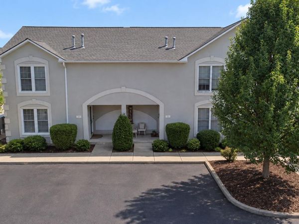 102 Bentley Parc, Unit # 5, Johnson City, TN 37615