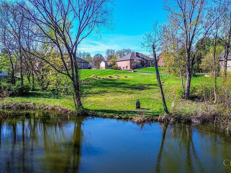 6278 Gardenlake Court, Delhi Township, OH 45233 Photo 12