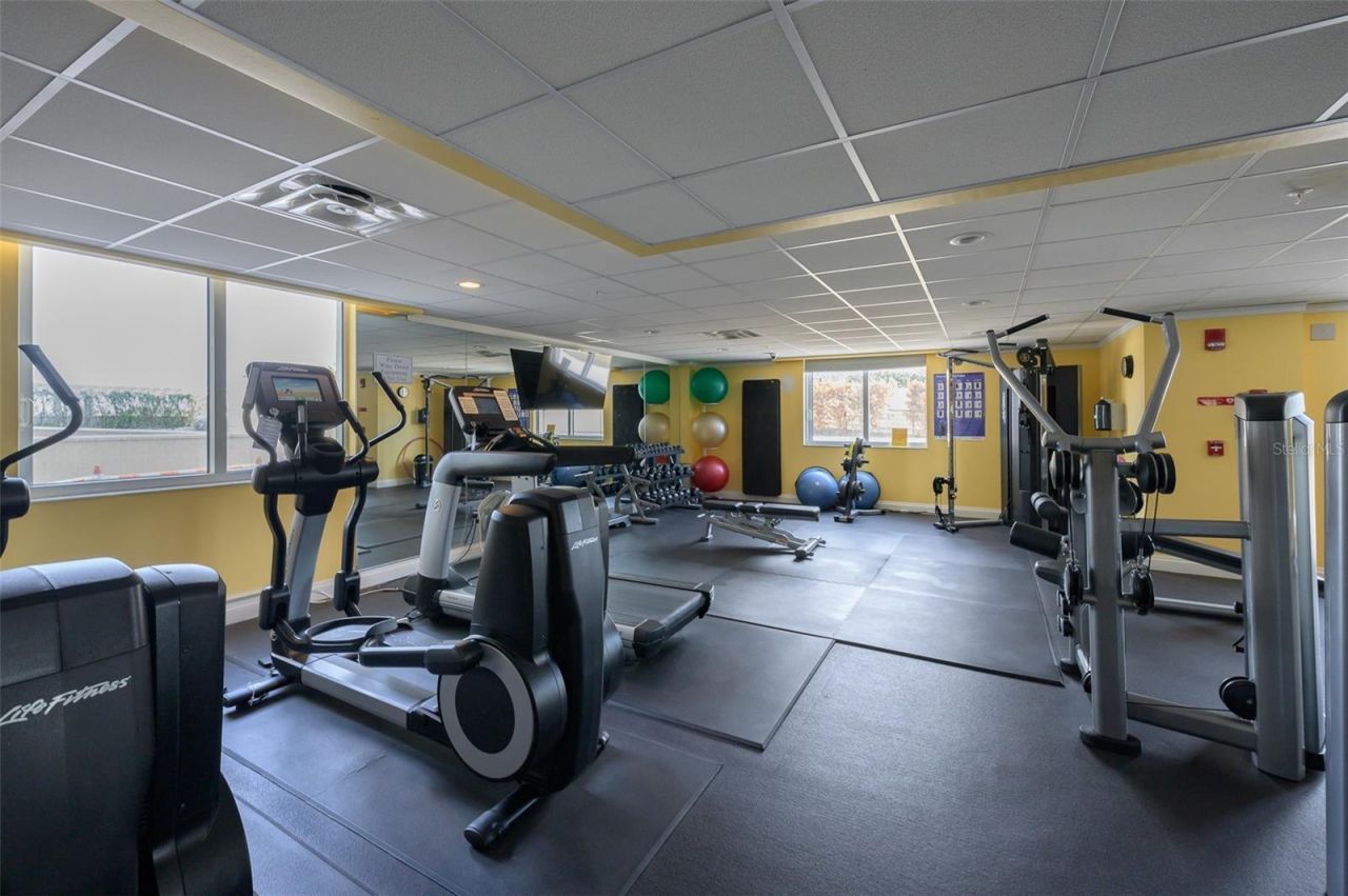 800 N Tamiami Trail, Unit 815, Sarasota, FL 34236 Photo