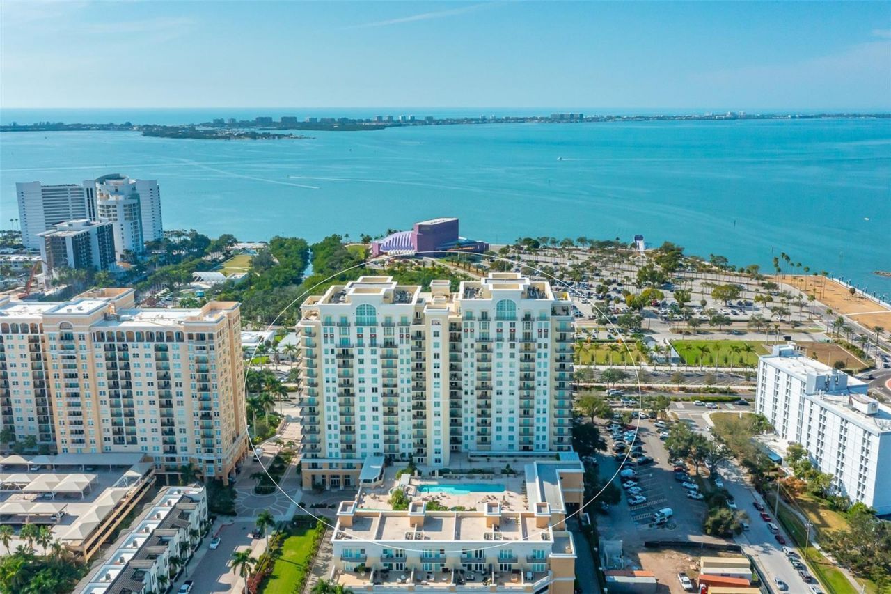 800 N Tamiami Trail, Unit 815, Sarasota, FL 34236 Photo