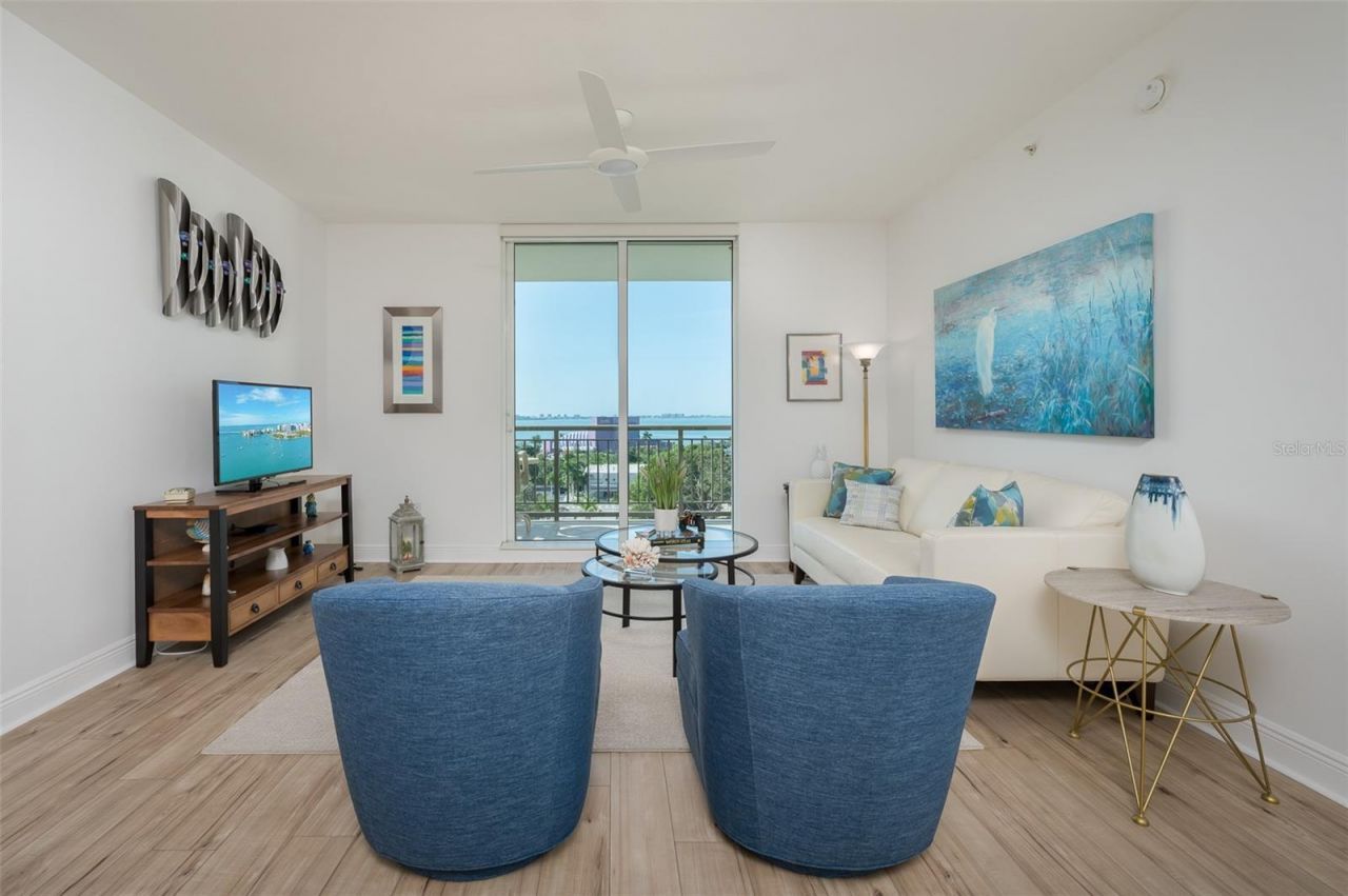 800 N Tamiami Trail, Unit 815, Sarasota, FL 34236 Photo