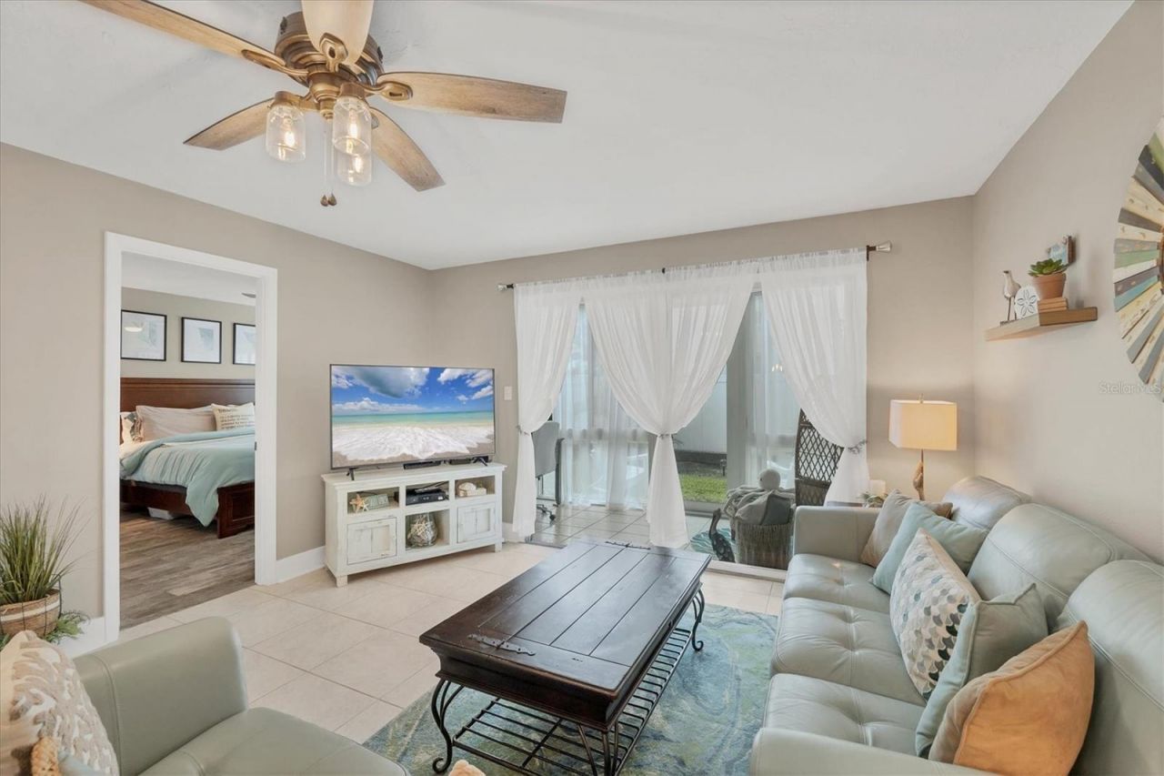 116 Vista Hermosa Circle, Unit 108C, Sarasota, FL 34242 Photo