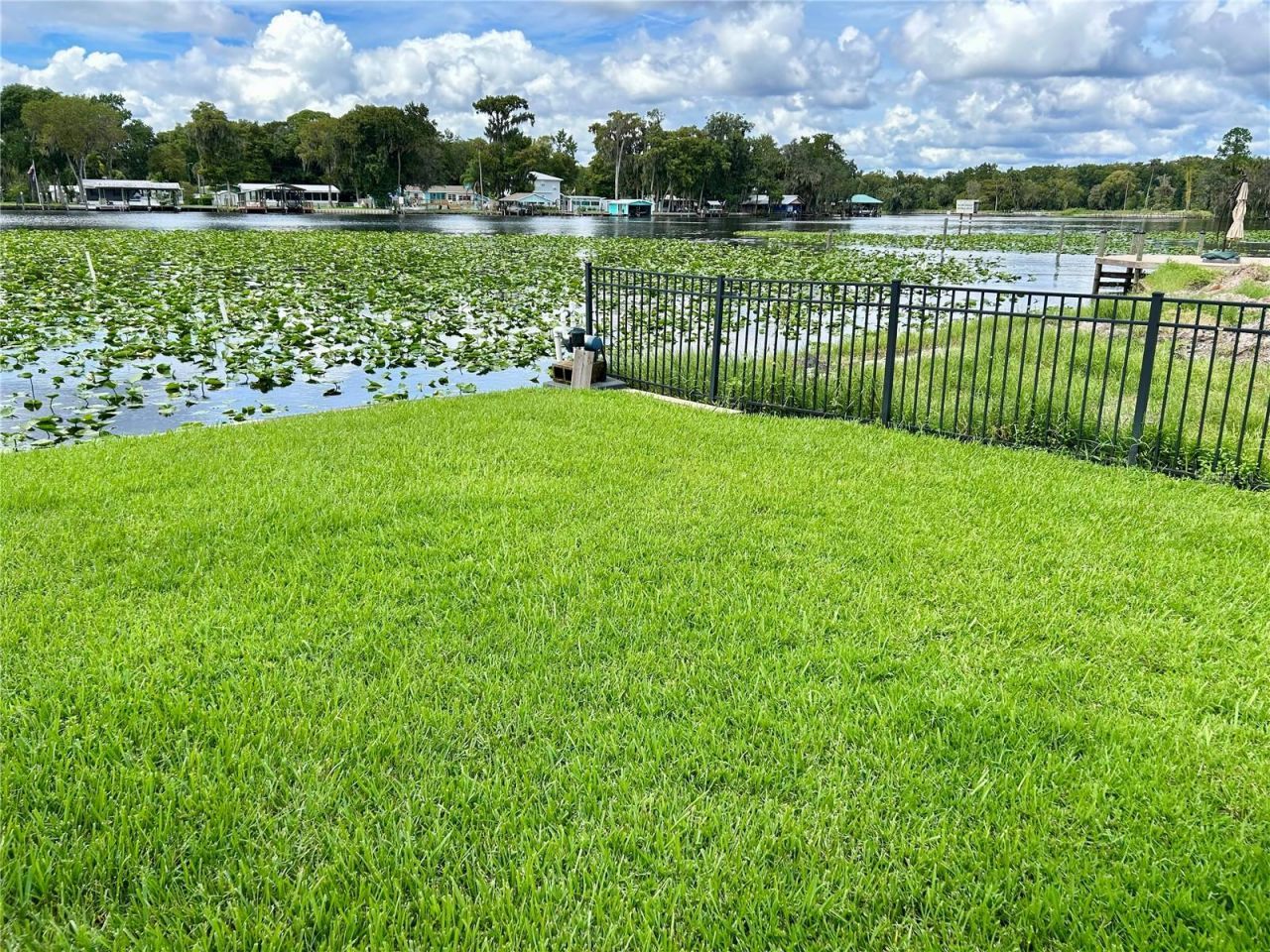 1638 Paradise Lane, Astor, FL 32102 Photo
