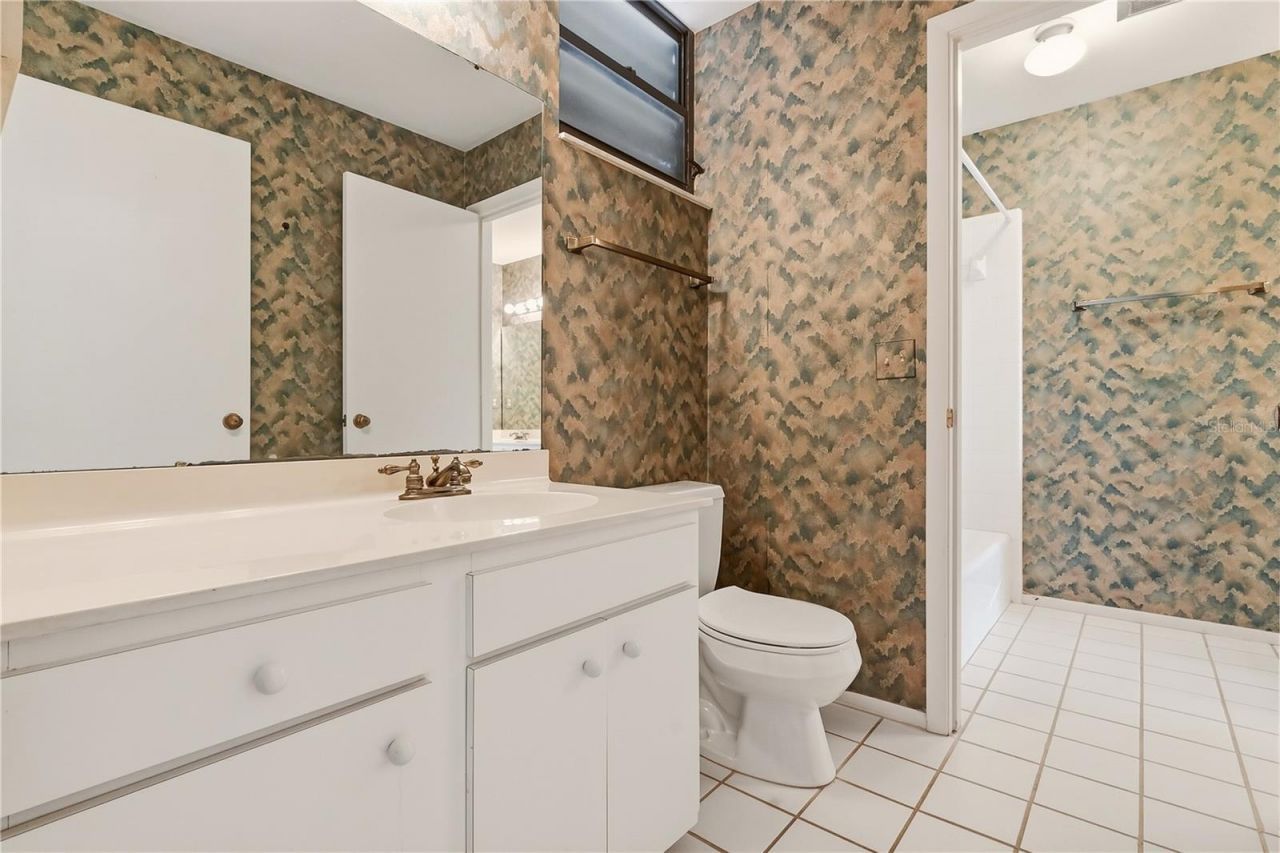 648 Woodlawn Drive, Unit 648, Bradenton, FL 34210 Photo