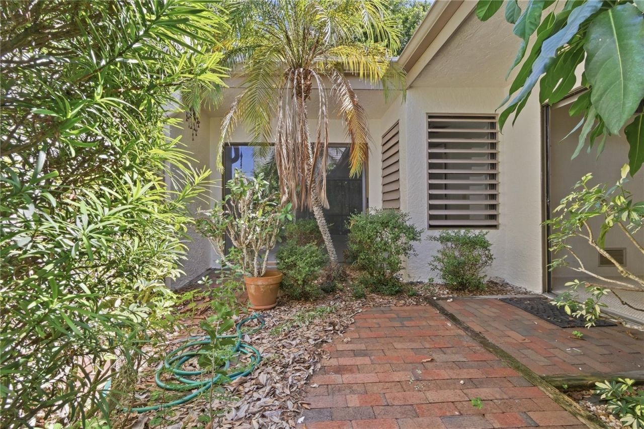 648 Woodlawn Drive, Unit 648, Bradenton, FL 34210 Photo