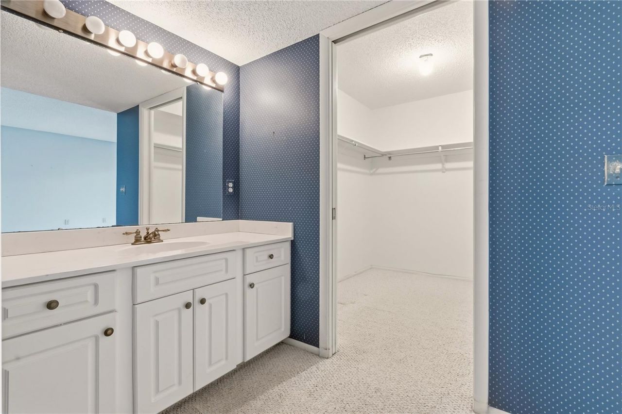 648 Woodlawn Drive, Unit 648, Bradenton, FL 34210 Photo