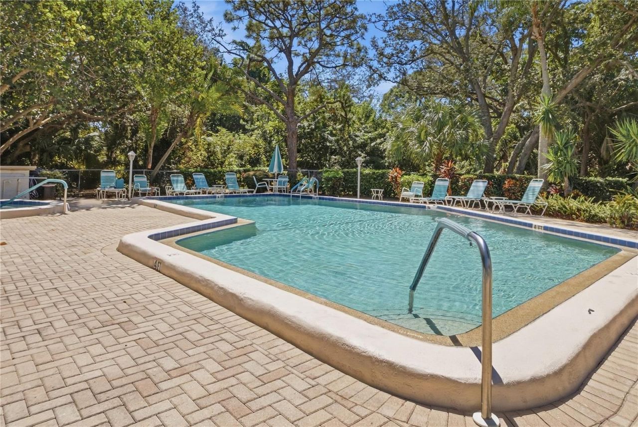 648 Woodlawn Drive, Unit 648, Bradenton, FL 34210 Photo