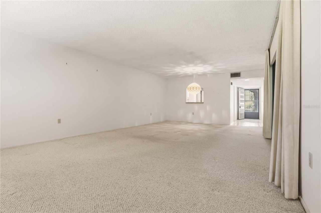 648 Woodlawn Drive, Unit 648, Bradenton, FL 34210 Photo