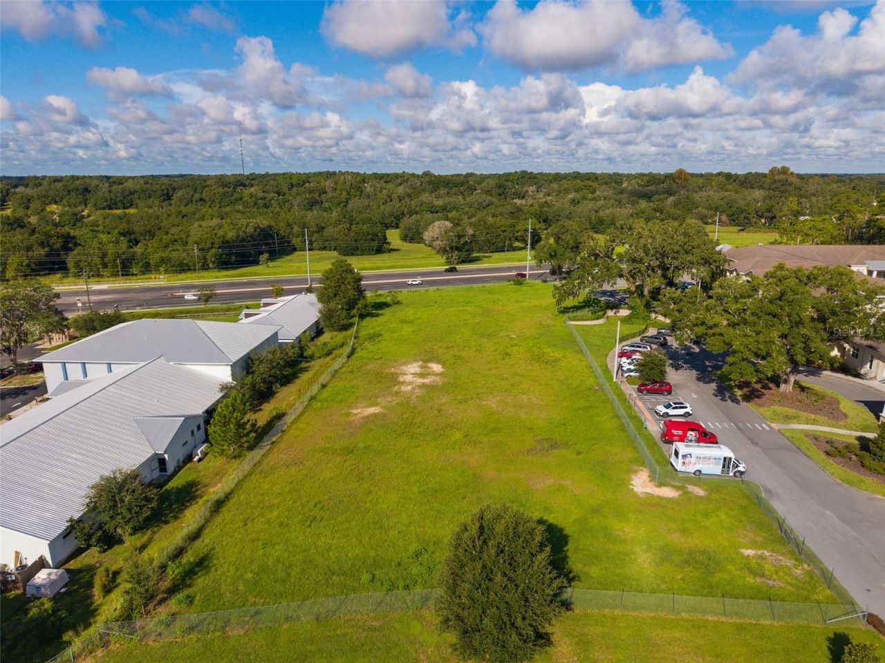 975 S Us Highway 27/441, Lady Lake, FL 32159 Photo