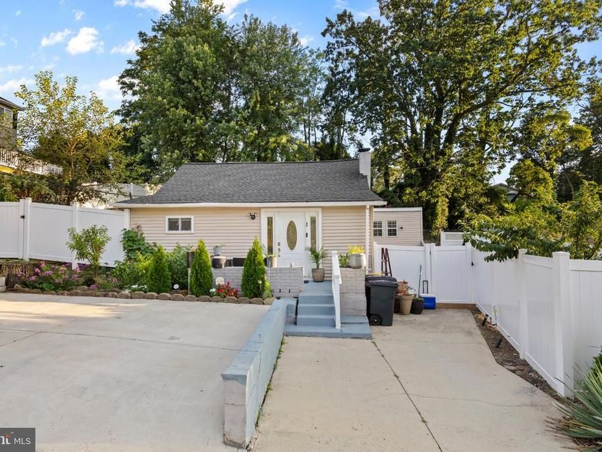 1 Saint Charles Place, Glen Burnie, MD 21060 Main Photo