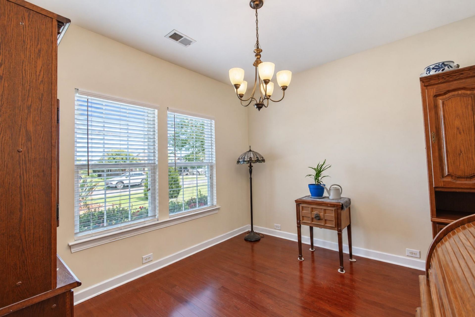 693 Harbor Bay Dr. Photo 12