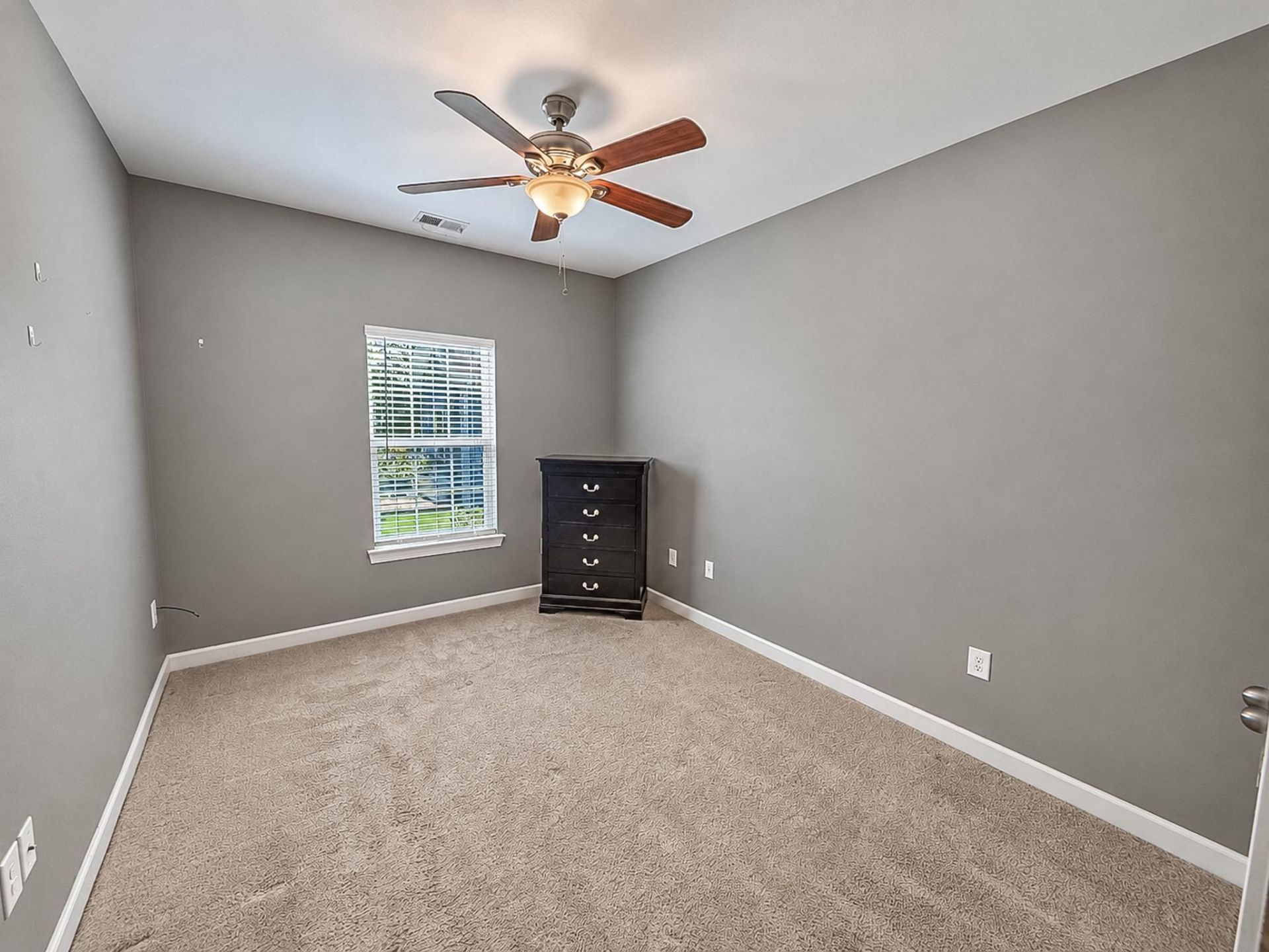 693 Harbor Bay Dr. Photo 23