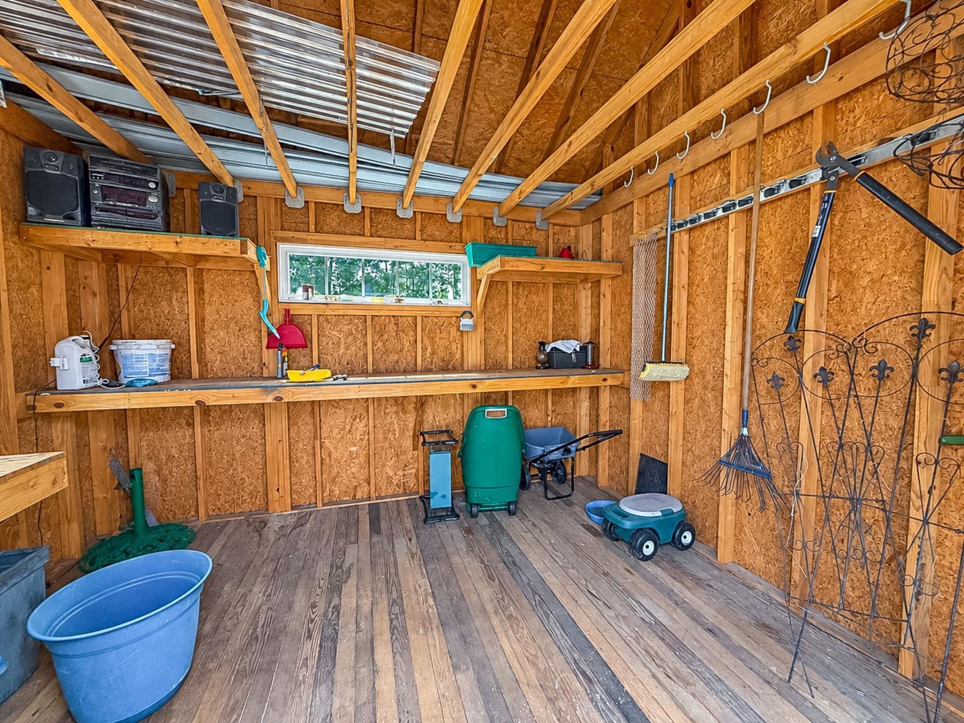 693 Harbor Bay Dr. Photo 35