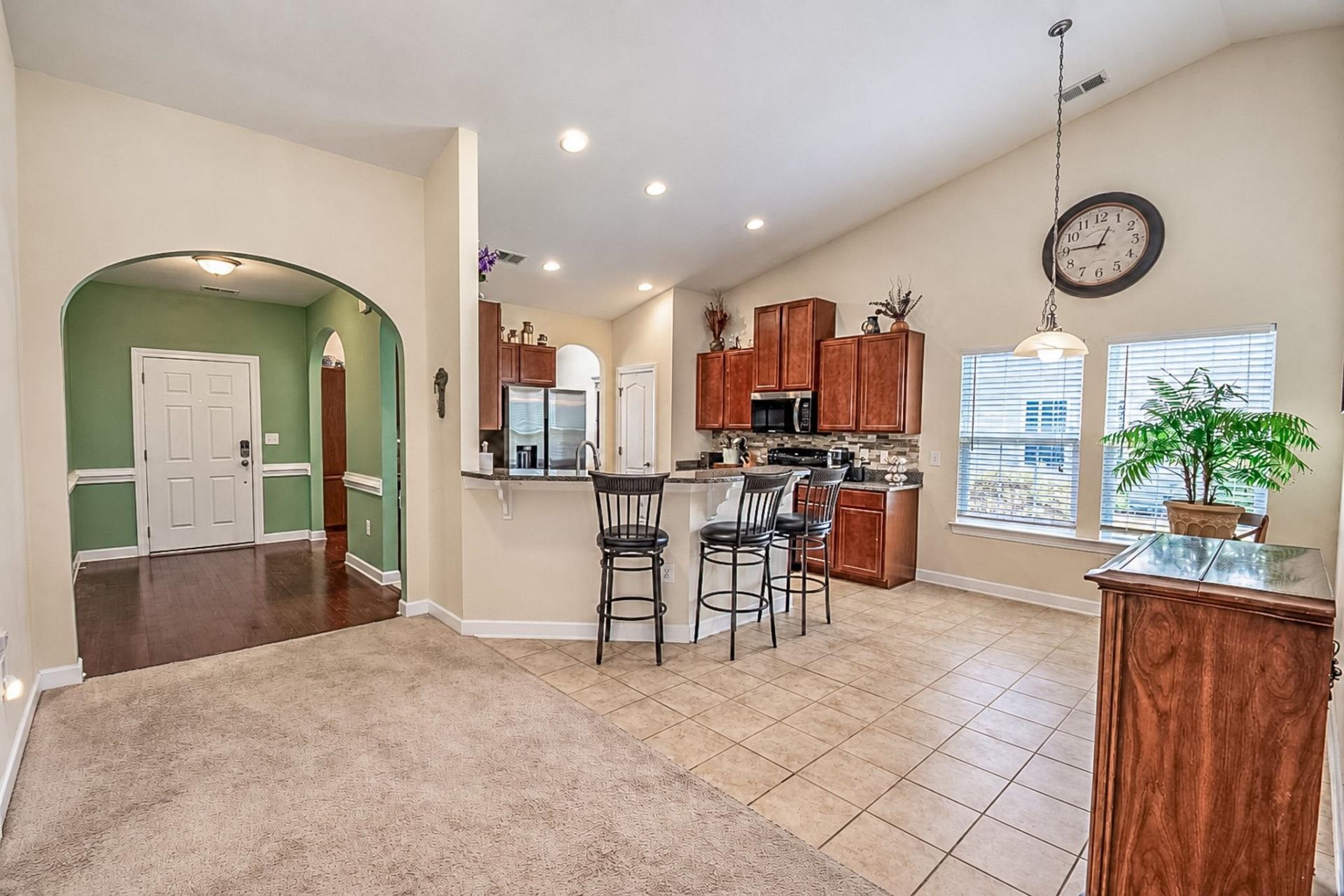 693 Harbor Bay Dr. Photo 6