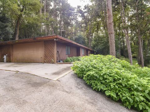 Main Photo