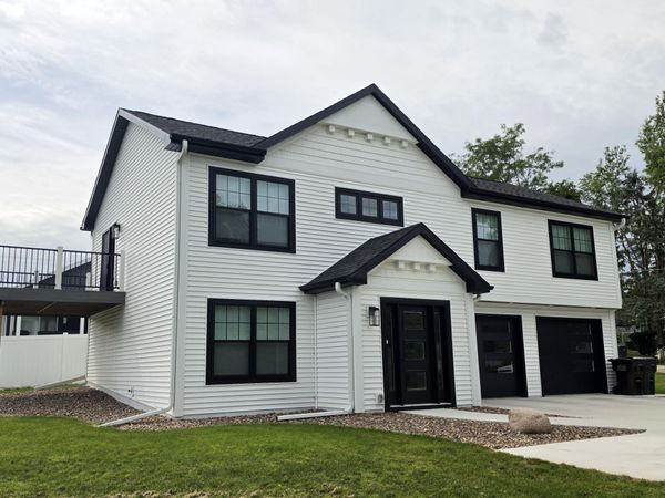 N3392 Narcissus Rd, Geneva, WI 53147