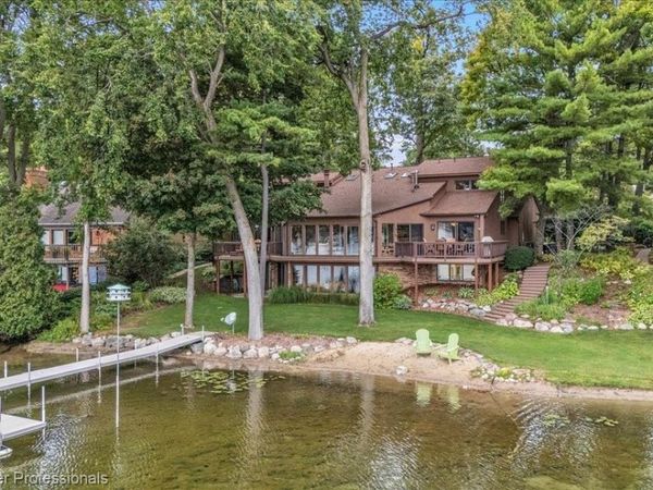 2602 Browning Drive, Orion Township, Mi 48360