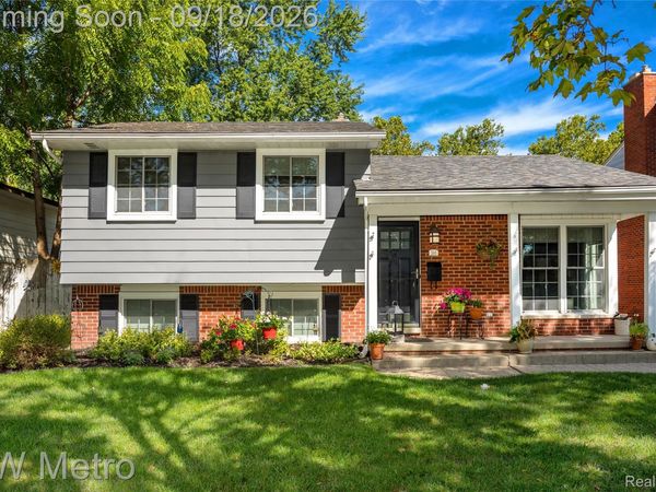 595 Shenandoah Drive, Clawson, Mi 48017