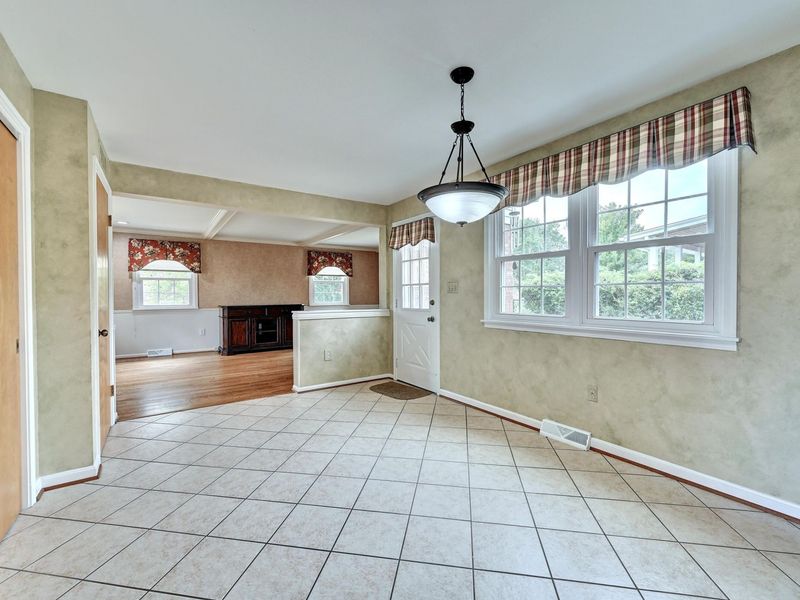 249 N Ashbrook Circle, Lakeside Park, KY 41017 Photo 10