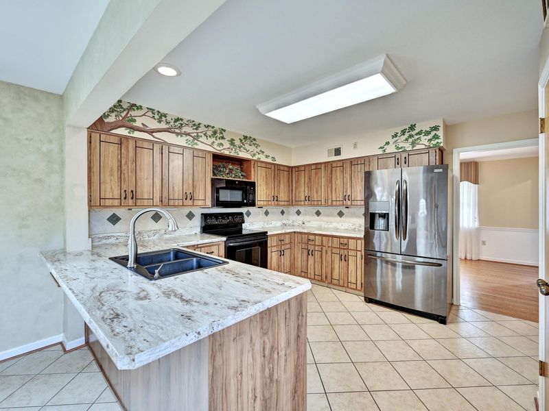 249 N Ashbrook Circle, Lakeside Park, KY 41017 Photo 12