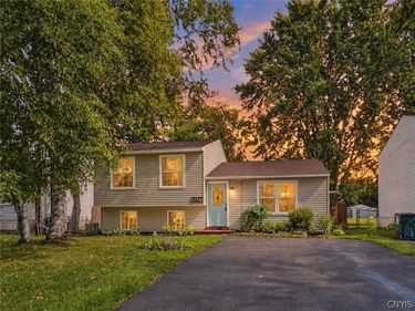 3947 Bufflehead Lane, Liverpool, NY 13090