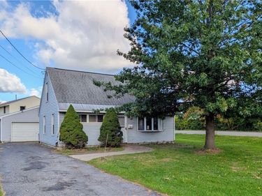 213 Memphis Street, Liverpool, NY 13088