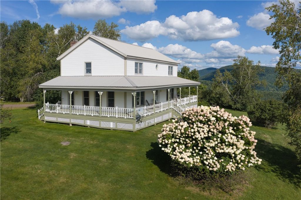 337 Collins Terrace, Delhi, NY 13753 Main Photo