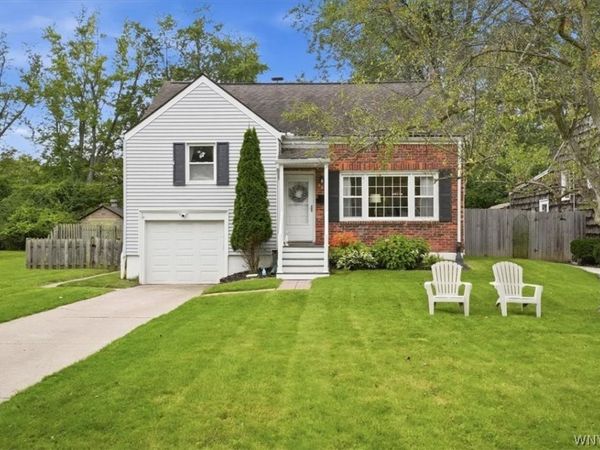 350 Burroughs Drive, Buffalo, NY 14226