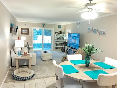 4042 Ridglea Country Club Drive, Unit 1107, Fort Worth, TX 76126