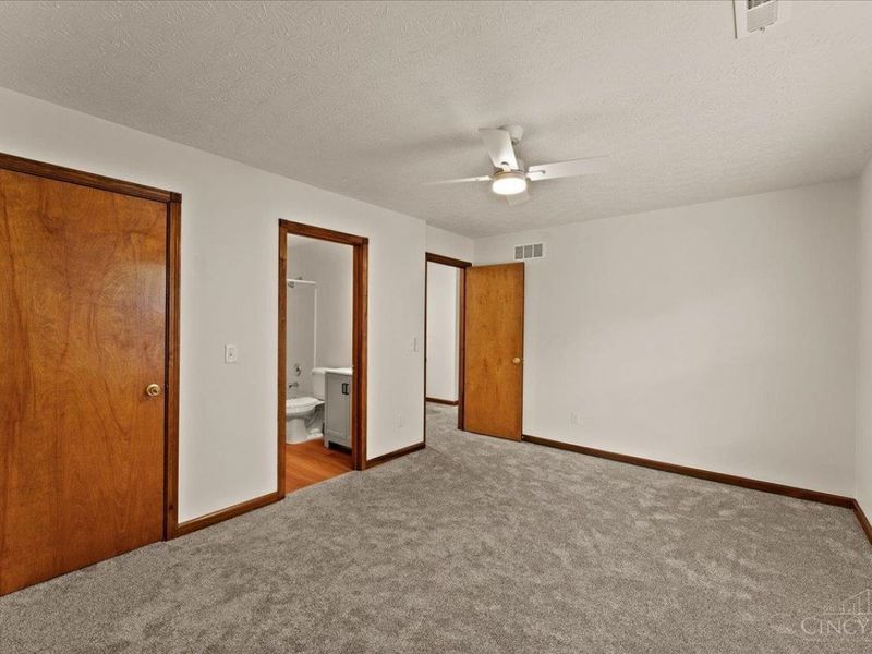 6344 Lakota Meadows Drive, Liberty Township, OH 45044 Photo 17