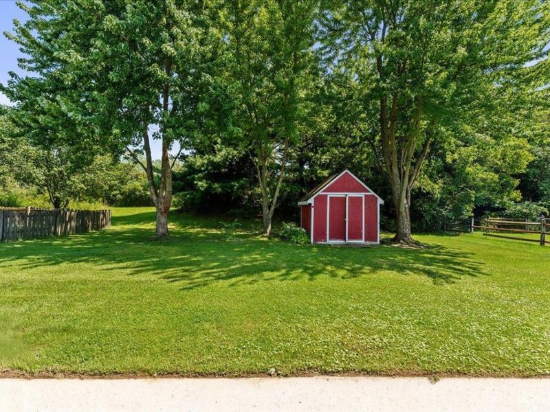 6344 Lakota Meadows Drive, Liberty Township, OH 45044 Photo 35