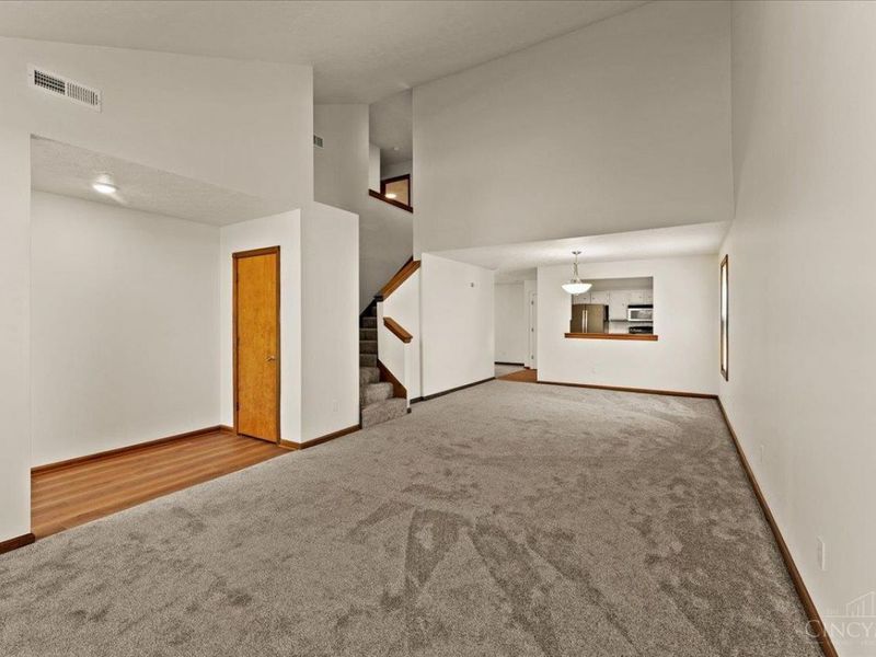 6344 Lakota Meadows Drive, Liberty Township, OH 45044 Photo 8