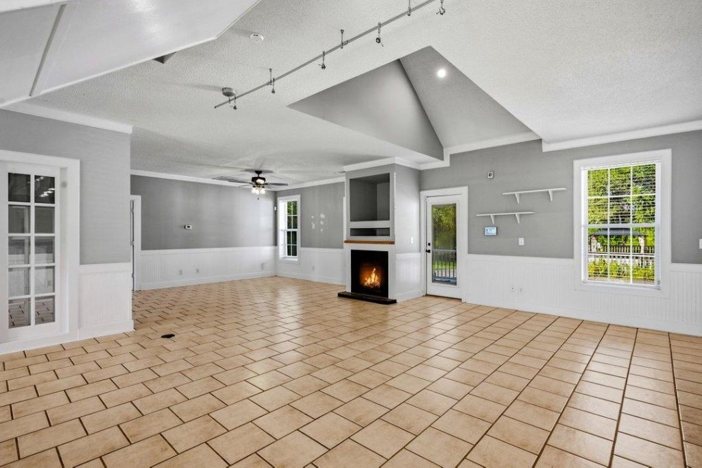 1850 Pitch Landing Rd. Photo 11