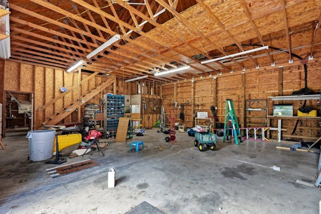 1850 Pitch Landing Rd. Photo 50
