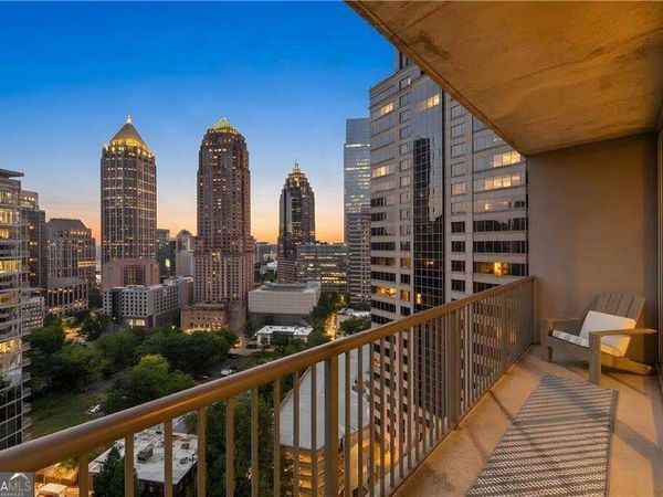 1080 Peachtree Street, Unit 1916, Atlanta, GA 30309