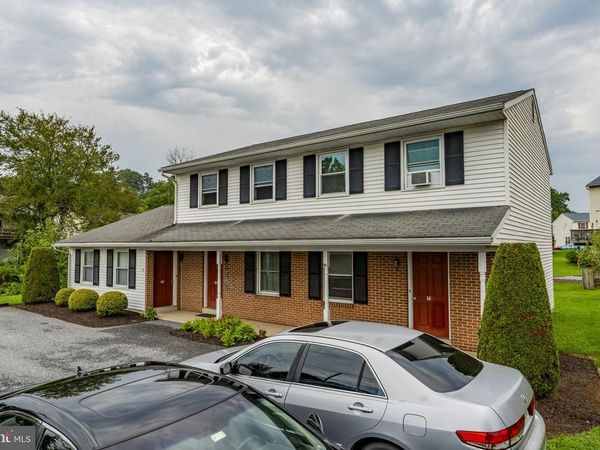 71 75 AKRON ROAD, EPHRATA, PA 17522
