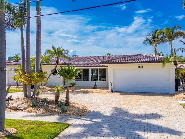 1440 SE 14th Dr, Deerfield Beach, FL 33441