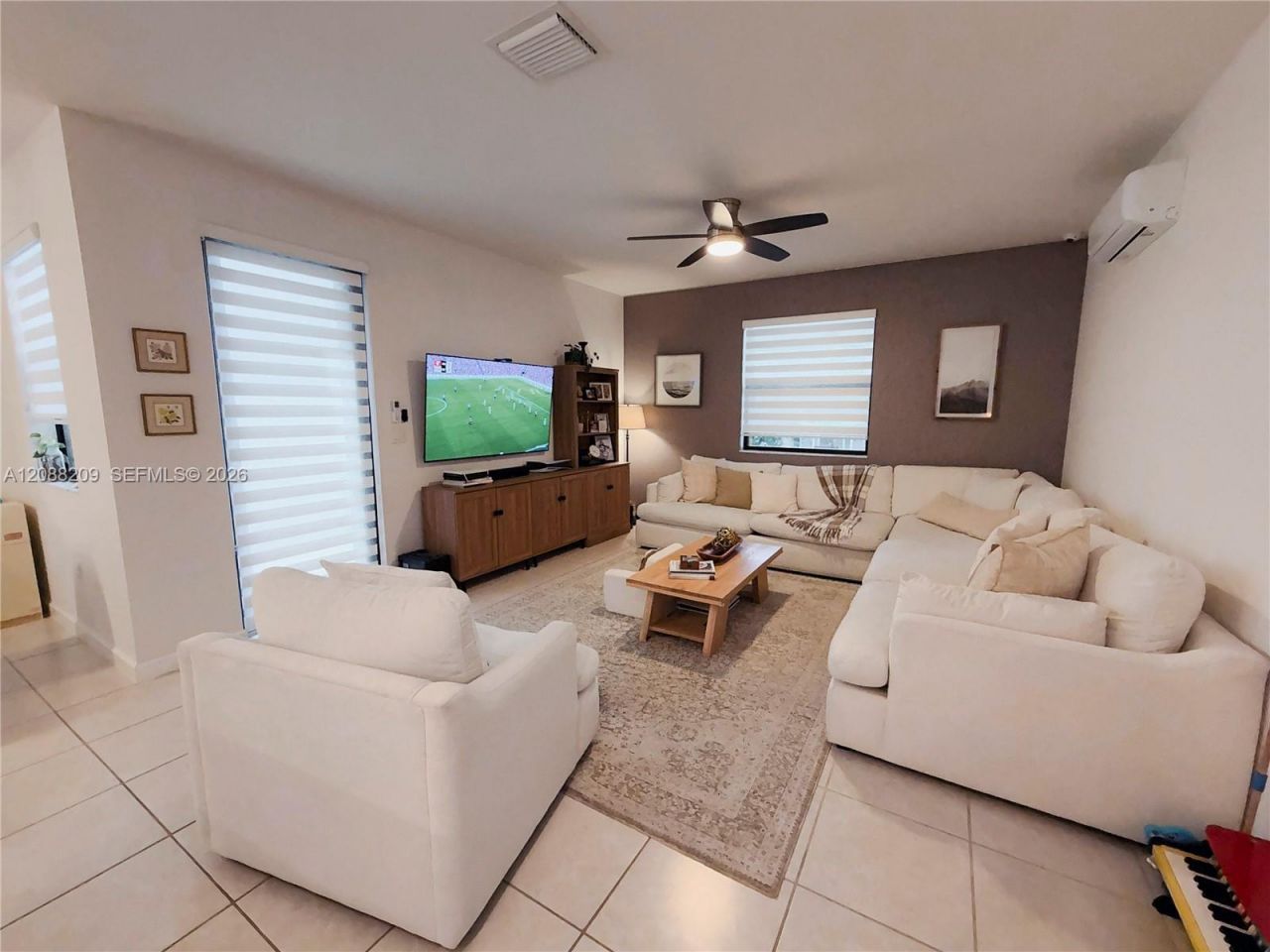 11014 W 35th Ln, Hialeah, FL 33018 Photo